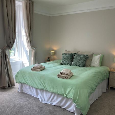 لانغامارتْش ويلز Serenity House Wales المظهر الخارجي الصورة