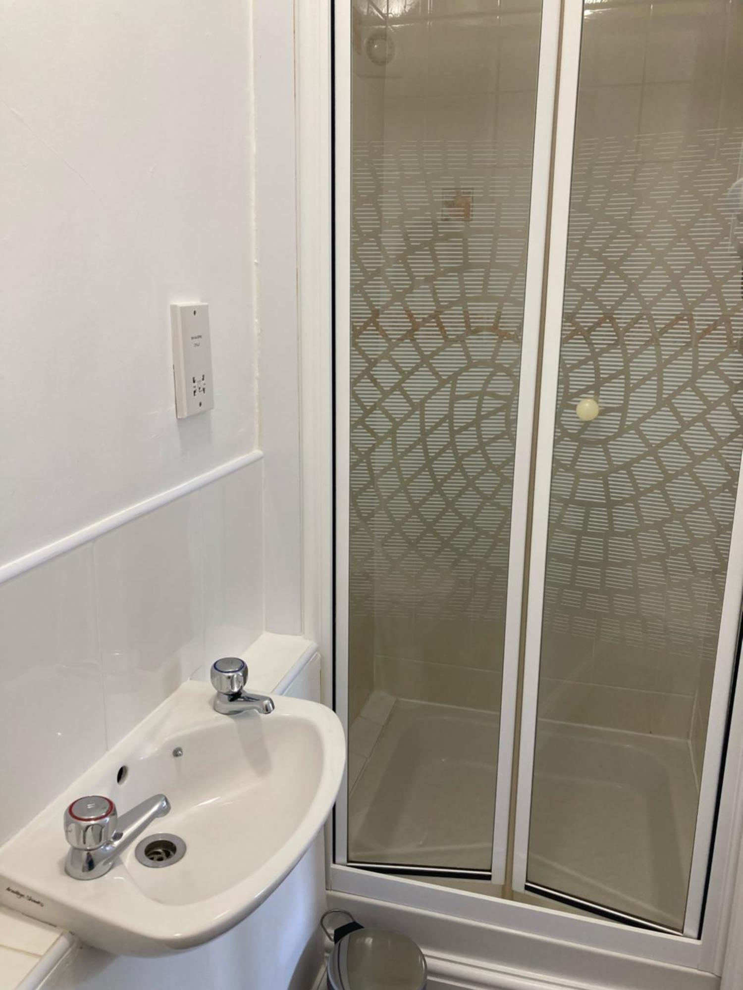 لانغامارتْش ويلز Serenity House Wales المظهر الخارجي الصورة
