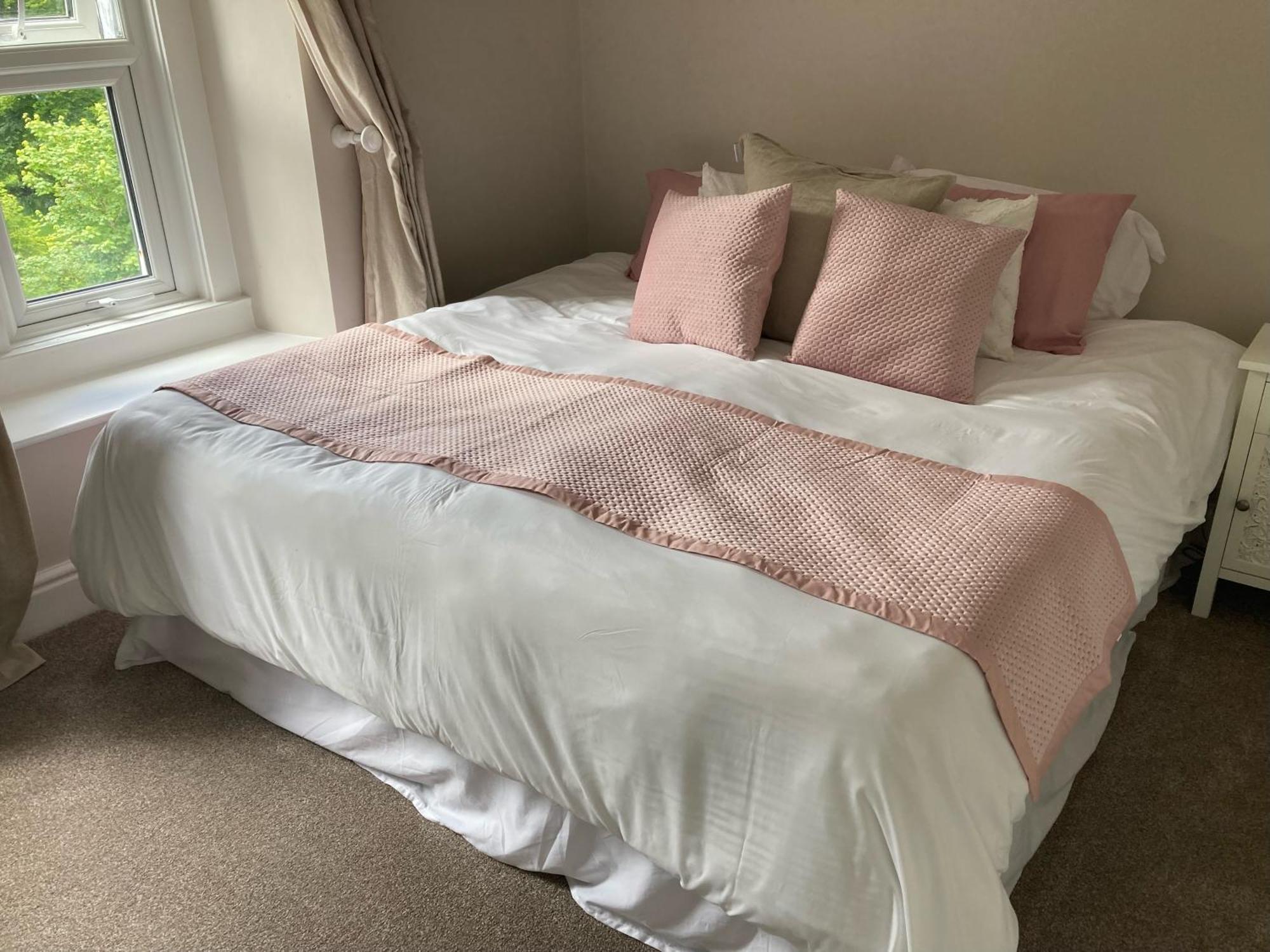 لانغامارتْش ويلز Serenity House Wales المظهر الخارجي الصورة