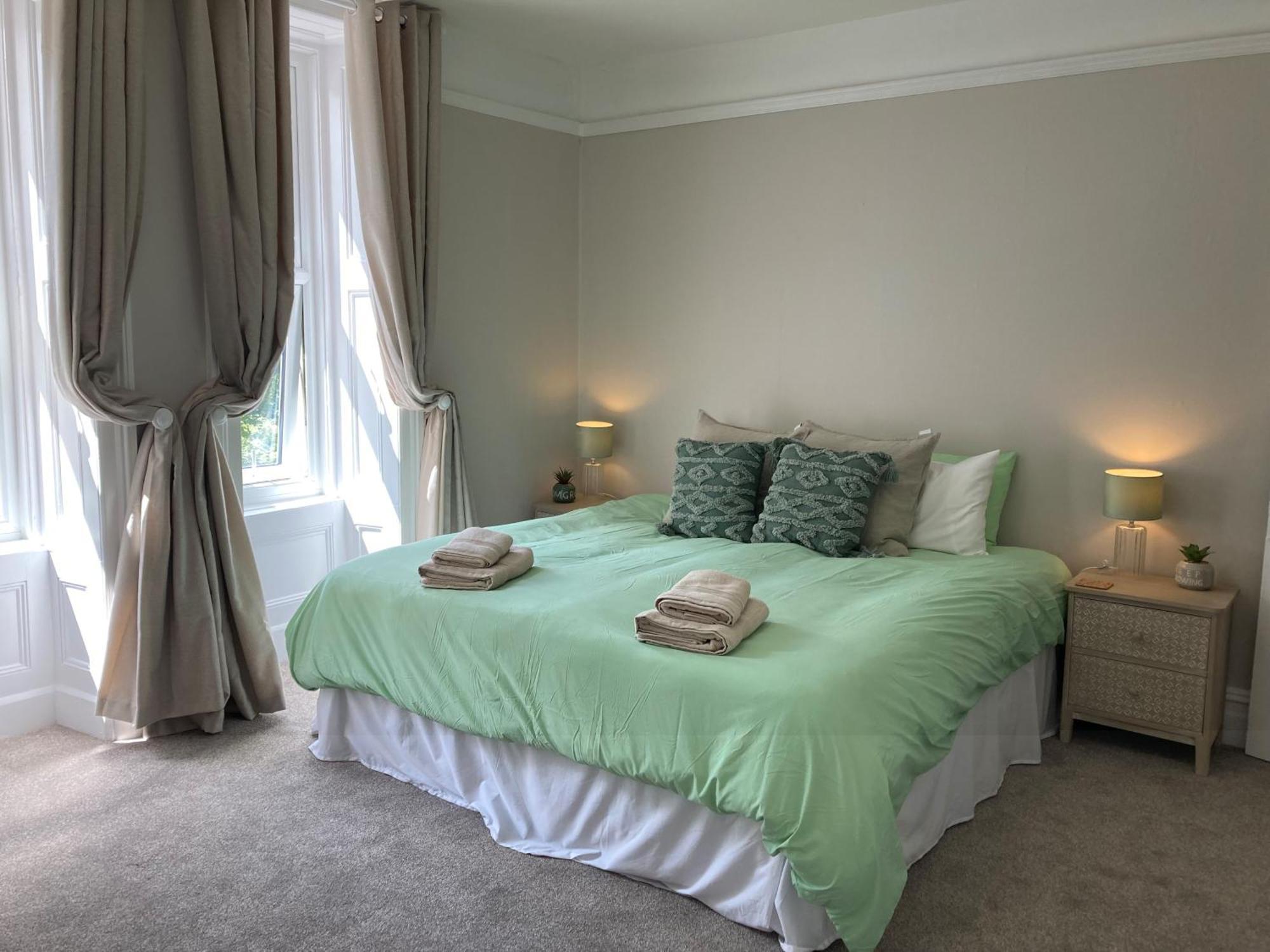 لانغامارتْش ويلز Serenity House Wales المظهر الخارجي الصورة